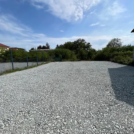 Гостевой дом 69 Костинешти